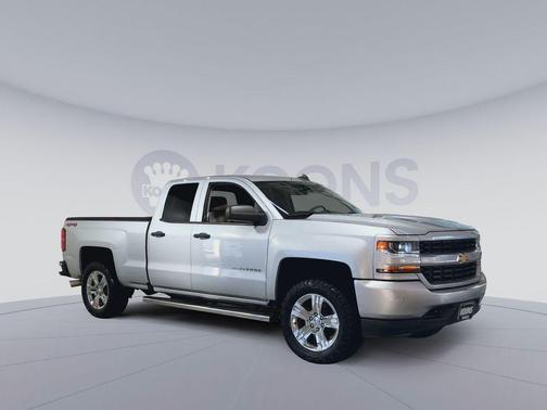 2018 Chevrolet Silverado 1500 Custom