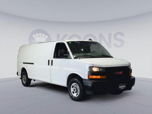 2023 GMC Savana 2500 Work Van