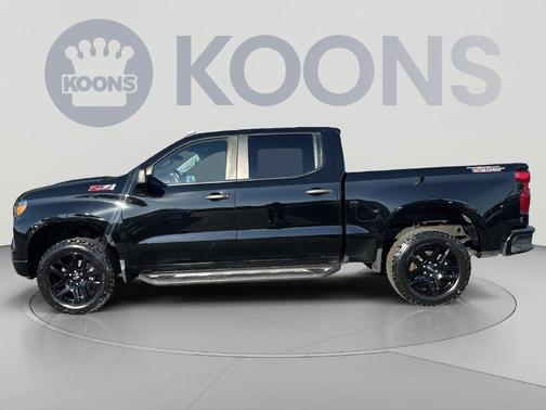 Black 2022 Chevrolet Silverado 1500 Custom Trail Boss