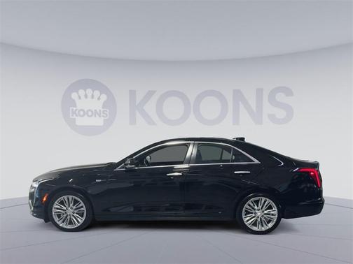 2023 Cadillac CT4 Premium Luxury