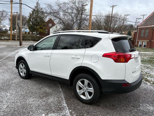 2014 Toyota RAV4 XLE