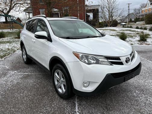 2014 Toyota RAV4 XLE