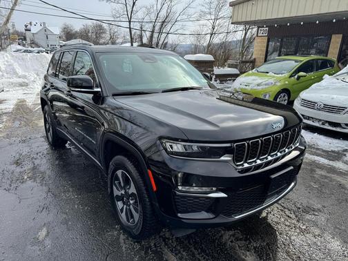 2022 Jeep Grand Cherokee 4xe Base
