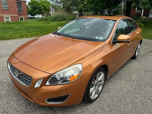 Orange 2011 Volvo S60 T6