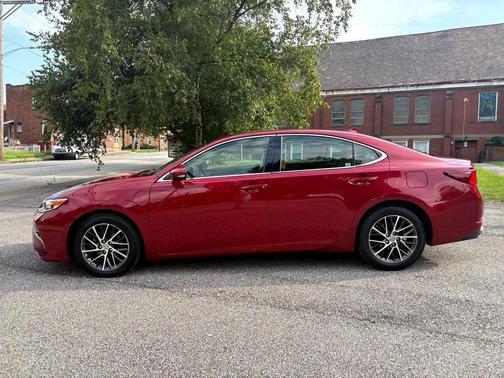 2016 Lexus ES 350 Base