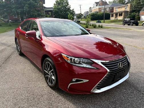 2016 Lexus ES 350 Base