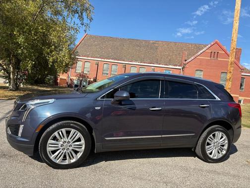 2018 Cadillac XT5 Premium Luxury