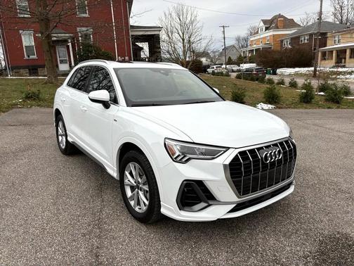2025 Audi Q3 S line Premium quattro