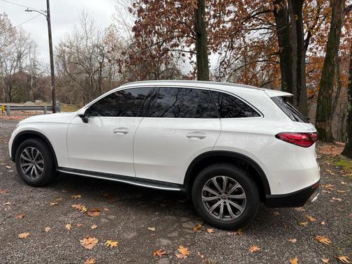 2025 Mercedes-Benz GLC 300 4MATIC