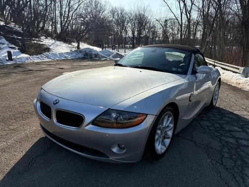 2004 BMW Z4 2.5i Roadster