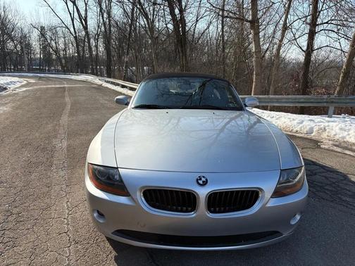 2004 BMW Z4 2.5i Roadster