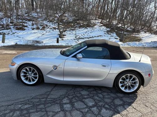 2004 BMW Z4 2.5i Roadster