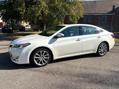 2014 Toyota Avalon XLE Premium