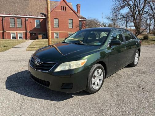 2011 Toyota Camry LE