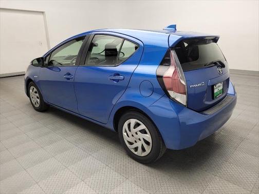 2015 Toyota Prius c One