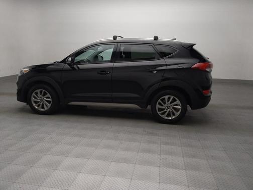 Black Noir Pearl 2017 Hyundai TUCSON SE Plus