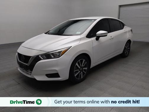 Aspen White TriCoat Pearl 2021 Nissan Versa 1.6 SV