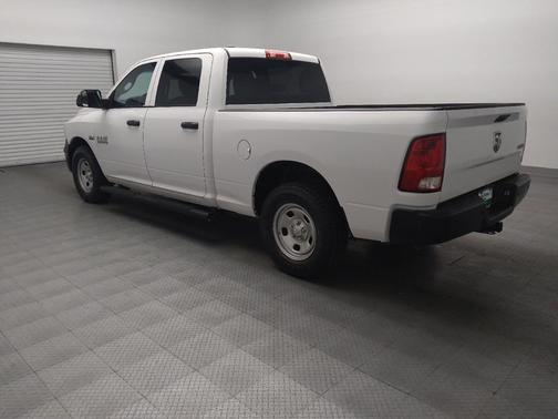 Bright White Clearcoat 2018 RAM 1500 Tradesman