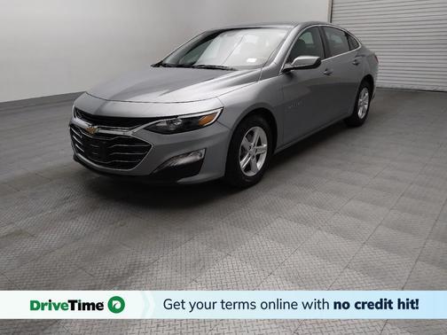 Sterling Gray Metallic 2024 Chevrolet Malibu FWD 1LT