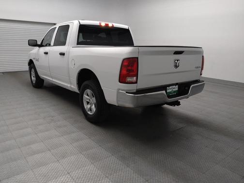 Bright White Clearcoat 2018 RAM 1500 Tradesman