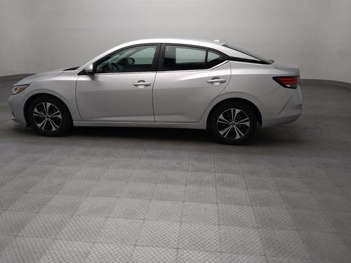 Brilliant Silver Metallic 2023 Nissan Sentra SV