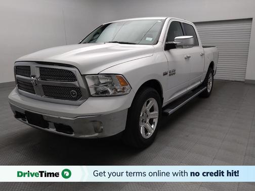 Bright White Clearcoat 2018 RAM 1500 Lone Star