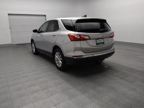Silver Ice Metallic 2020 Chevrolet Equinox 1LT