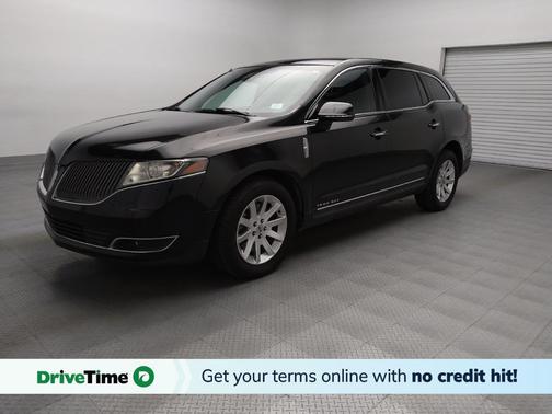 2015 Lincoln MKT Livery