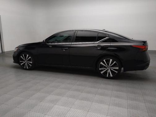 2020 Nissan Altima SR FWD