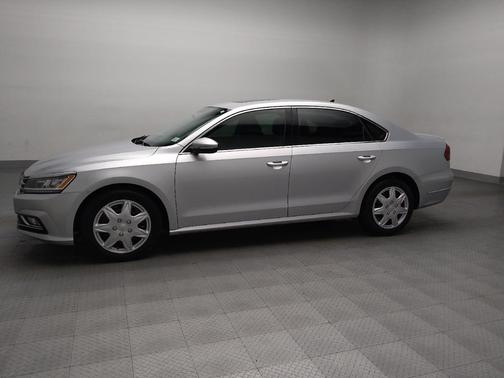 2018 Volkswagen Passat 2.0T SE