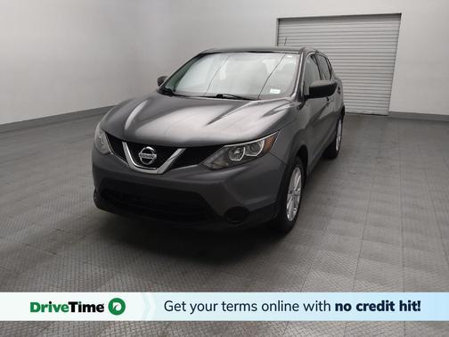 Gun Metallic 2017 Nissan Rogue Sport S