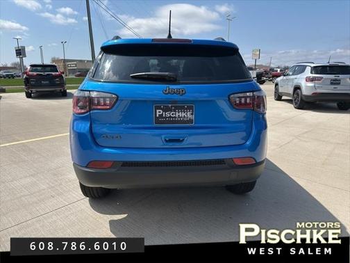 2025 Jeep Compass Latitude