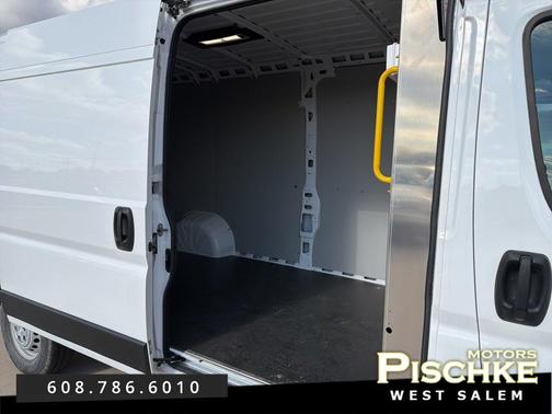 2025 RAM ProMaster 2500 Tradesman