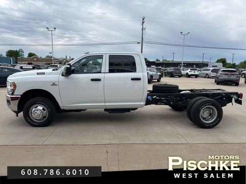 Bright White Clearcoat 2024 RAM 3500 Tradesman/SLT/Laramie/Limited