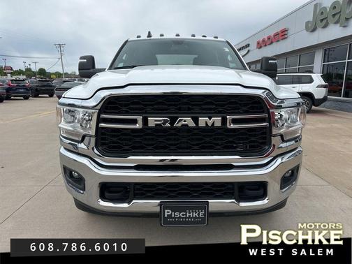 Bright White Clearcoat 2024 RAM 3500 Tradesman/SLT/Laramie/Limited