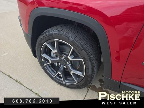Red Hot Pearlcoat 2026 Jeep Cherokee Overland