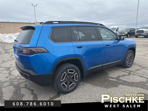 Hydro Blue Pearlcoat 2026 Jeep Cherokee Limited