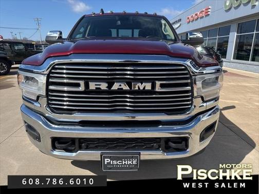 2022 RAM 2500 Laramie Crew Cab 4x4 6'4' Box