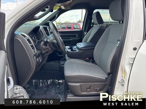2024 RAM 2500 Big Horn Crew Cab 4x4 6'4' Box