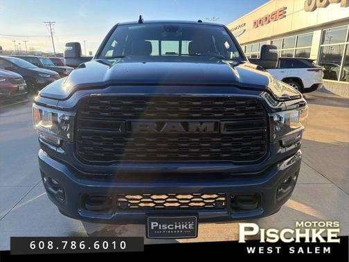 2024 RAM 2500 Big Horn Crew Cab 4x4 6'4' Box