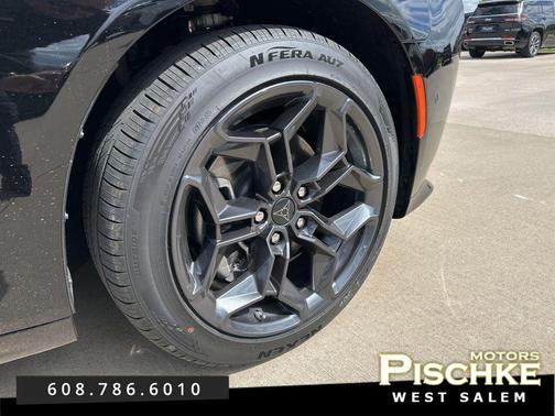 Diamond Black Crystal Pearlcoat 2026 Dodge Charger R/T