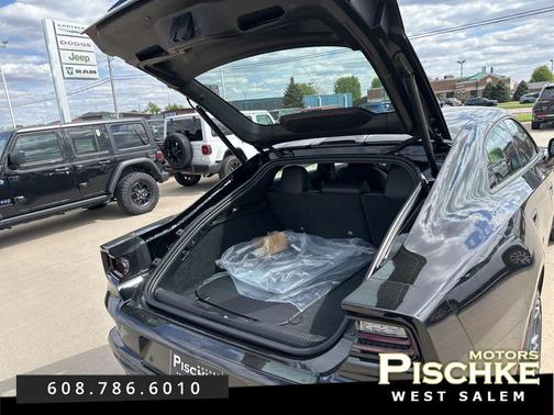 Diamond Black Crystal Pearlcoat 2026 Dodge Charger R/T