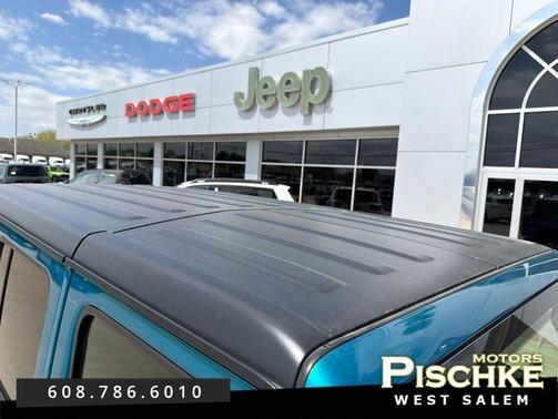Bikini Pearlcoat 2019 Jeep Wrangler Unlimited Sport