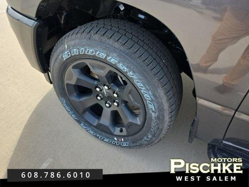 Granite Crystal Metallic Clearcoat 2026 RAM 1500 Express