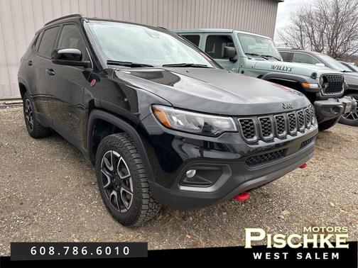 2025 Jeep Compass Trailhawk