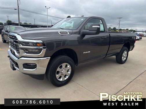 2025 RAM 2500 Big Horn Regular Cab 4x4 8' Box