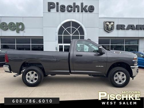 2025 RAM 2500 Big Horn Regular Cab 4x4 8' Box