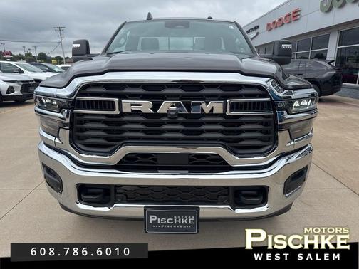 2025 RAM 2500 Big Horn Regular Cab 4x4 8' Box