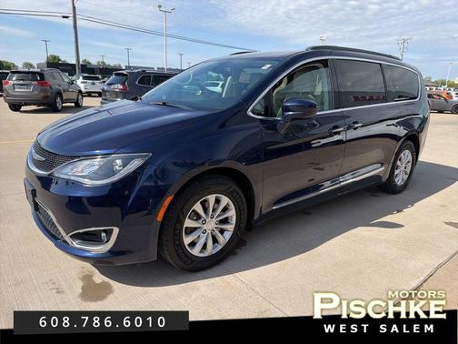 Jazz Blue Pearlcoat 2017 Chrysler Pacifica Touring-L