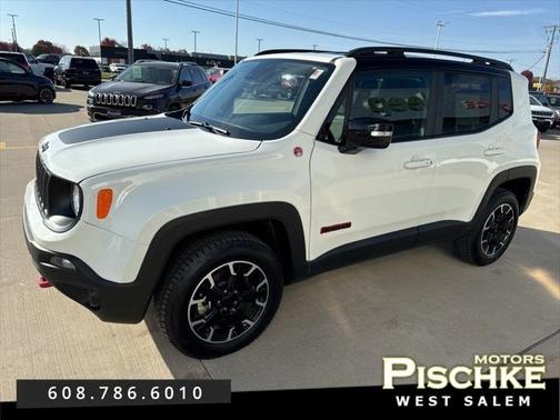 2023 Jeep Renegade Trailhawk